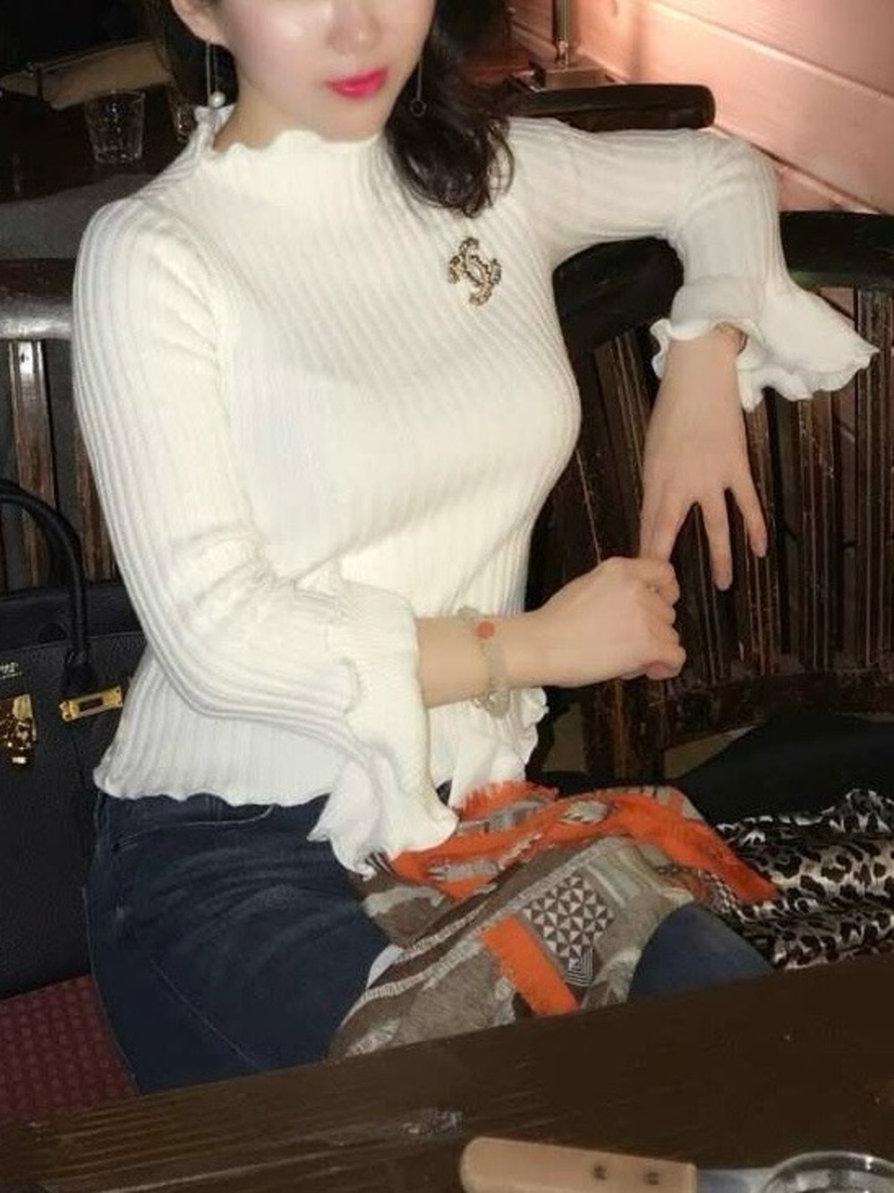 💕K fashion Valentino Like  butter Soft Ribbed Scallop Edge Cream Strechble Sweat
